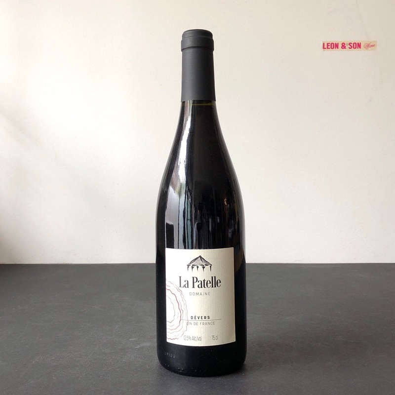 2022 Domaine La Patelle Pinot Noir "Dvers" Arbois, Jura
