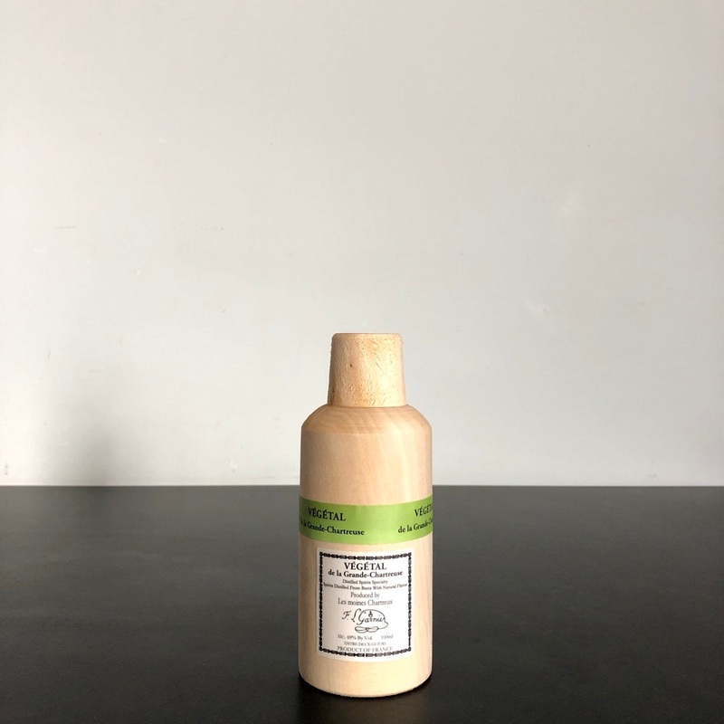 Chartreuse 'Elixir Vegetal de la Grande-Chartreuse' 100ML Liqueur Isere, France