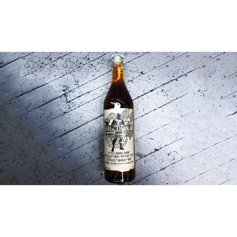 MIC DROP 8 YEAR 750ML