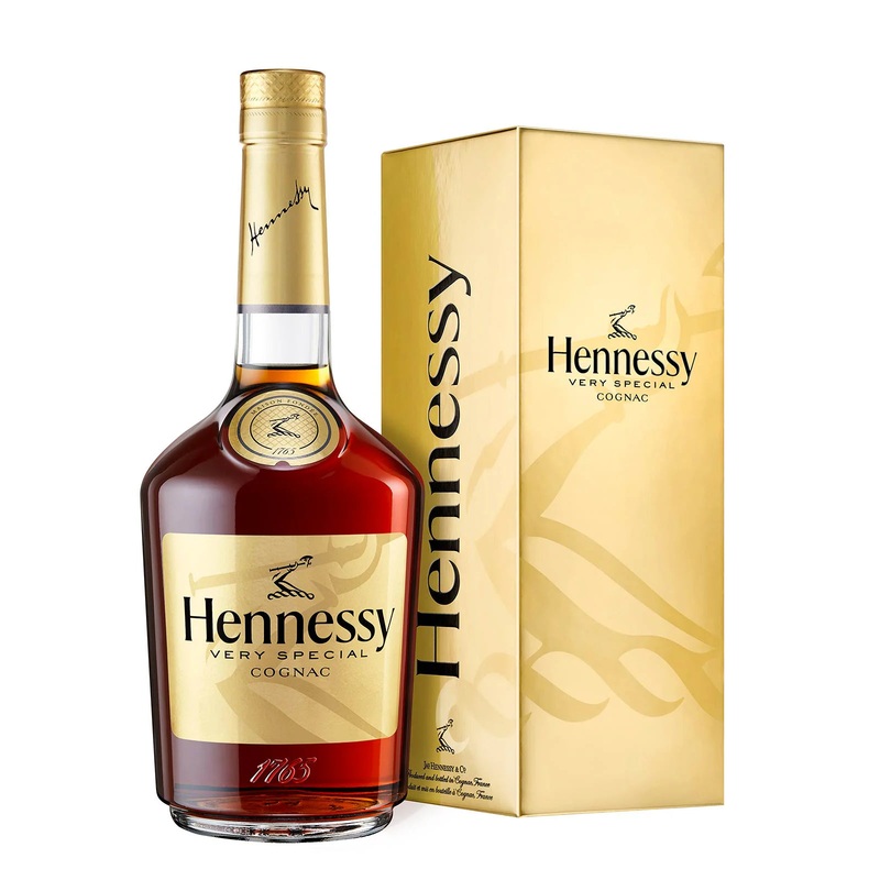 Hennessy VS Cognac Gold Gifting Box