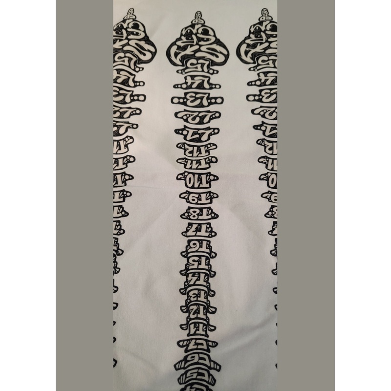 Know Spine Scarf