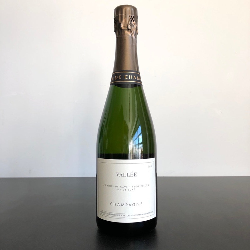 Domaine Les Monts Fournois 'Vallee' 75 Mois de Cave Mareuil - Ay Premier Cru, Champagne, France