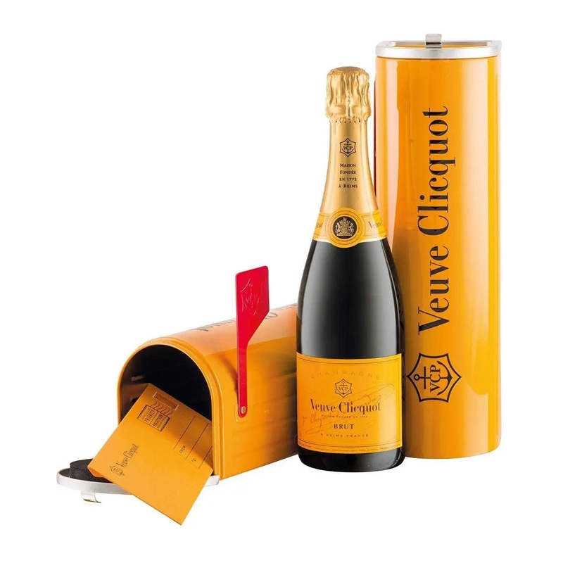 Veuve Clicquot Yellow Label Mailbox, 75 cl