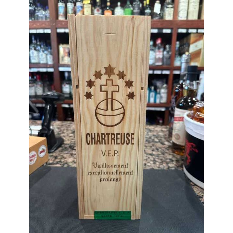 Chartreuse V.E.P. Verte Green Liqueur 1Lt
